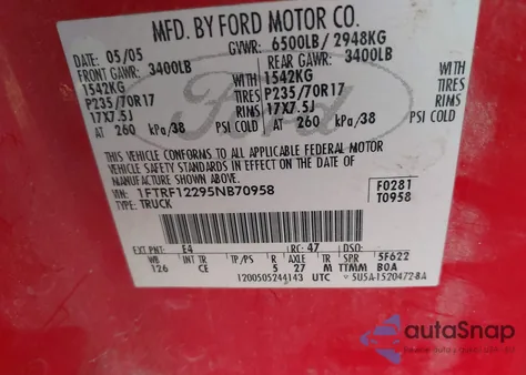 2005 Ford F-150 Stx/Xl/Xlt from USA, damaged, VIN 1FTRF12295NB70958